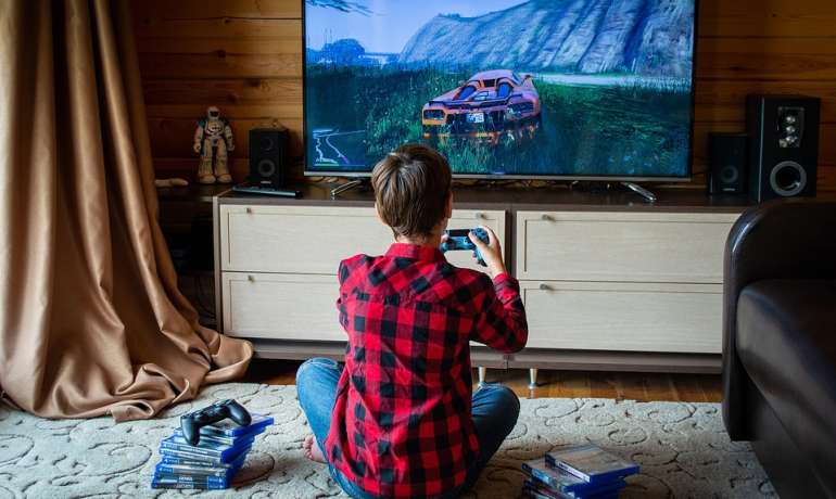 ¿Qué hago si el disco de juego de mi PS5 no se expulsa?